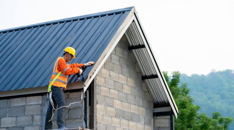 Professional residential roofers in Manati, PR